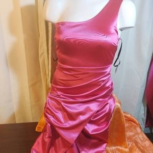 Windsor  fuscia mini Dress 👗 sz large wedding  wear  😍  2 available